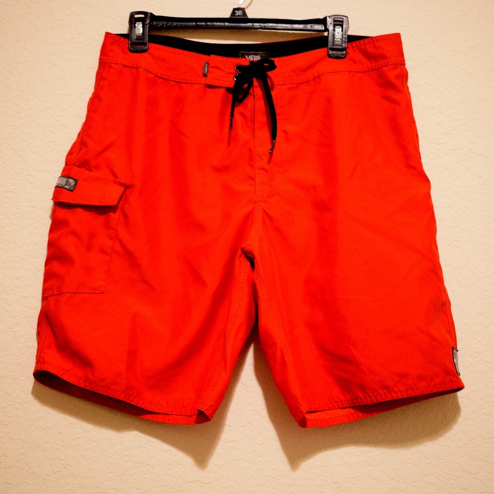 Vans Off the Wall Mens Board Shorts Swim Red Trunks Sz 34